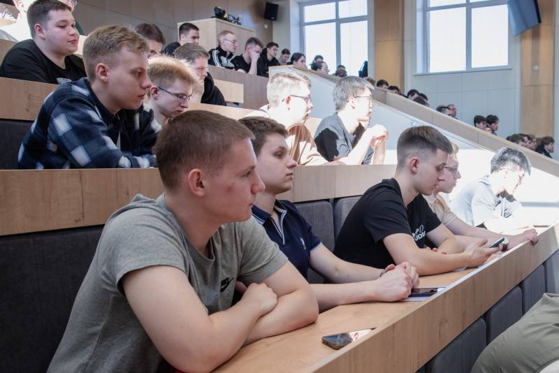 Конструкторское бюро ОСК «Алмаз» и «Корабелка» (СПбГМТУ) провели  III научно-образовательную конференцию «Наука строить корабли»