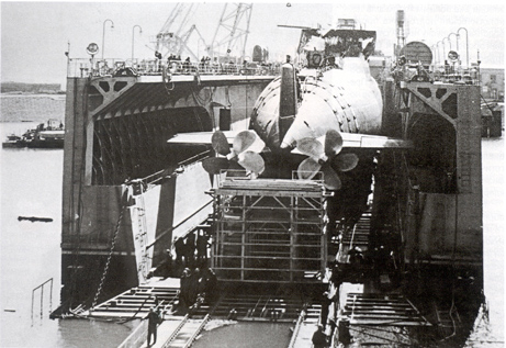 Транспортно-спусковой плавучий док проекта 1757 «Амур»